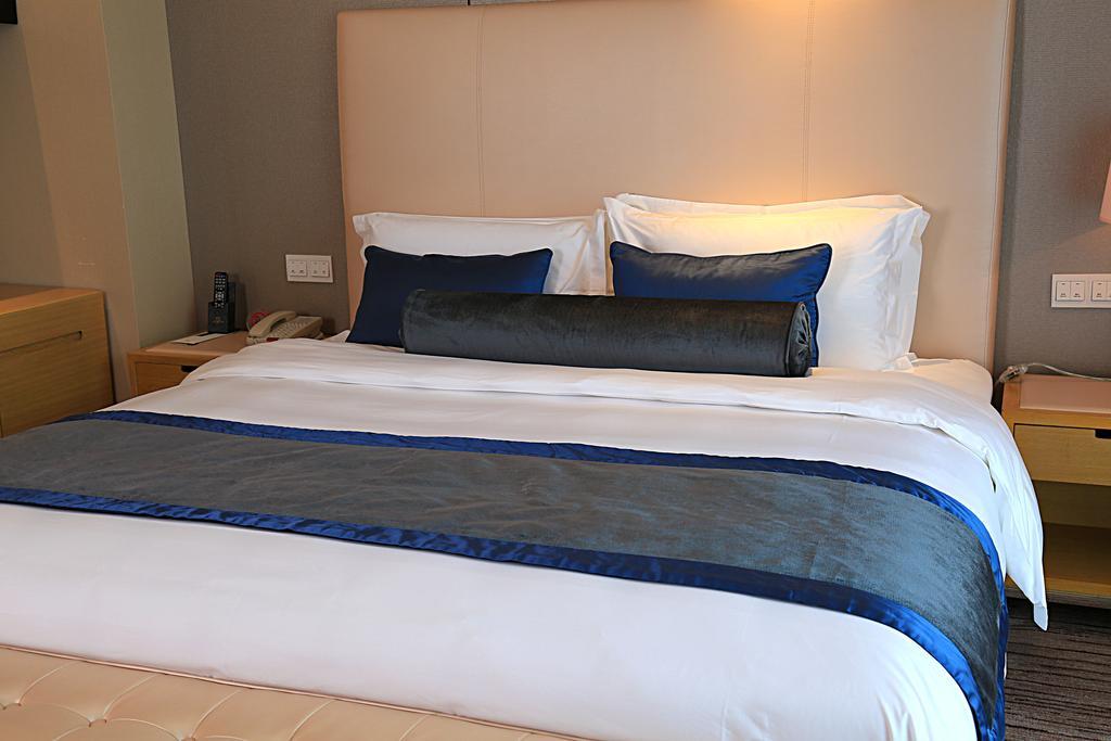 Guangzhou Changfeng Gloria Plaza Hotel Δωμάτιο φωτογραφία